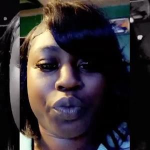 Meet your Posher, Renee